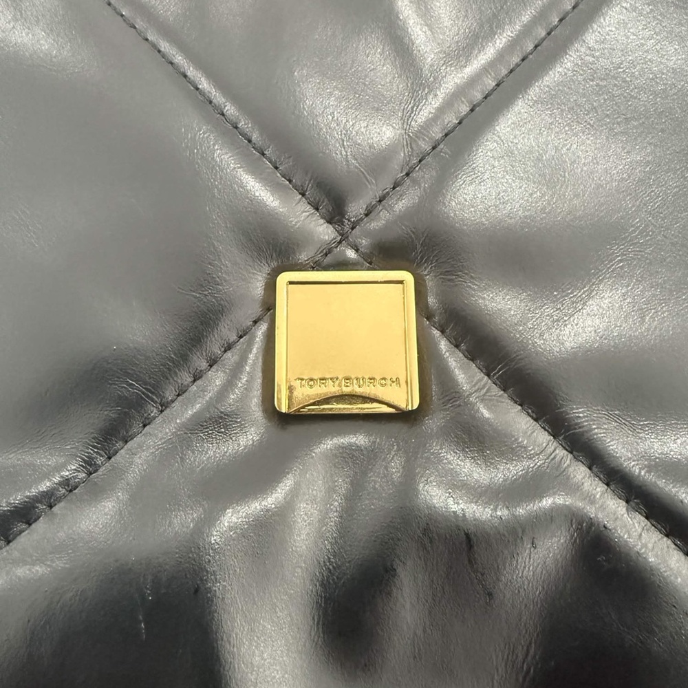 Tory Burch Kira Diamond Quilt Large Shoulder Bag MSRP $595 - Picture 4 of 9